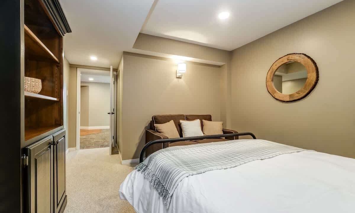 Photo of Bedroom in Frontenac