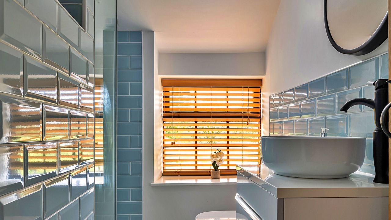 Photo of Bathroom in Dolwyddelan