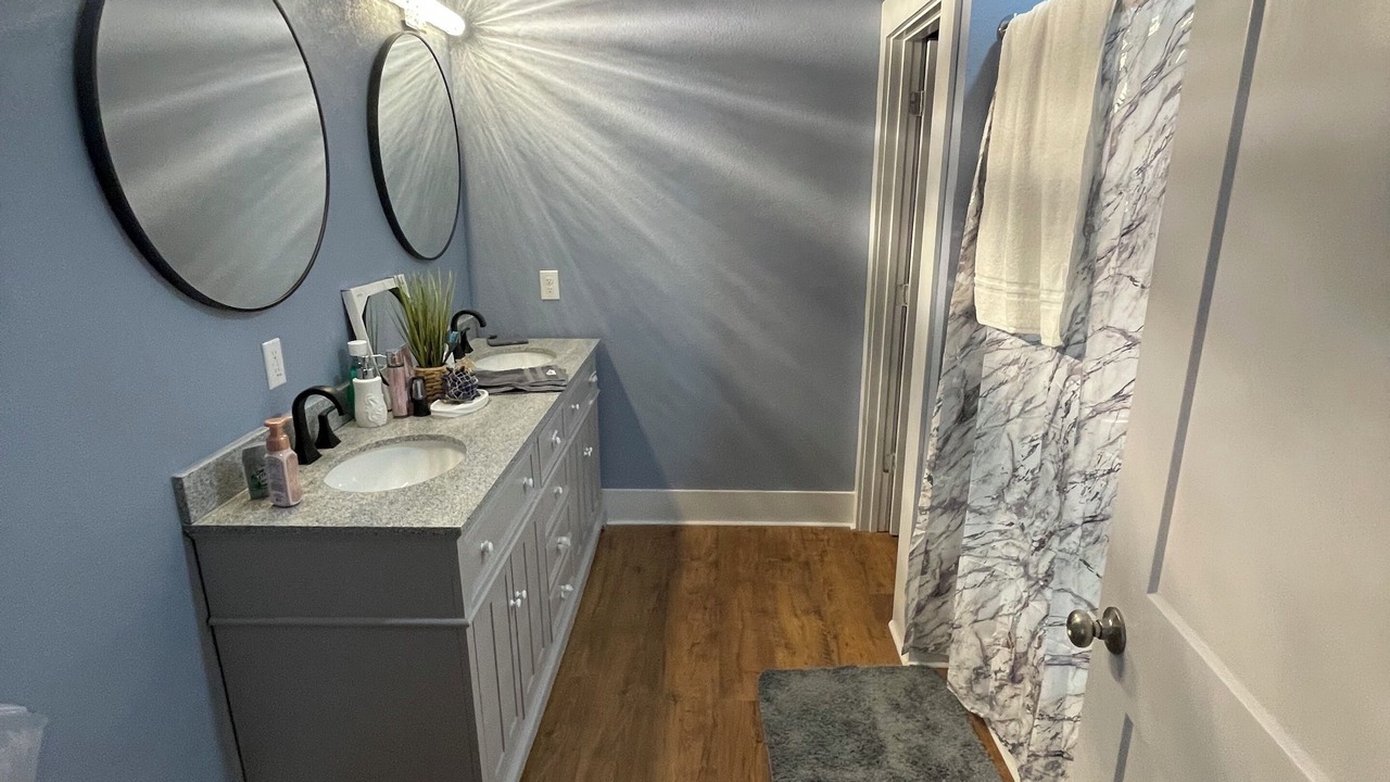 Photo of Bathroom in Hondo