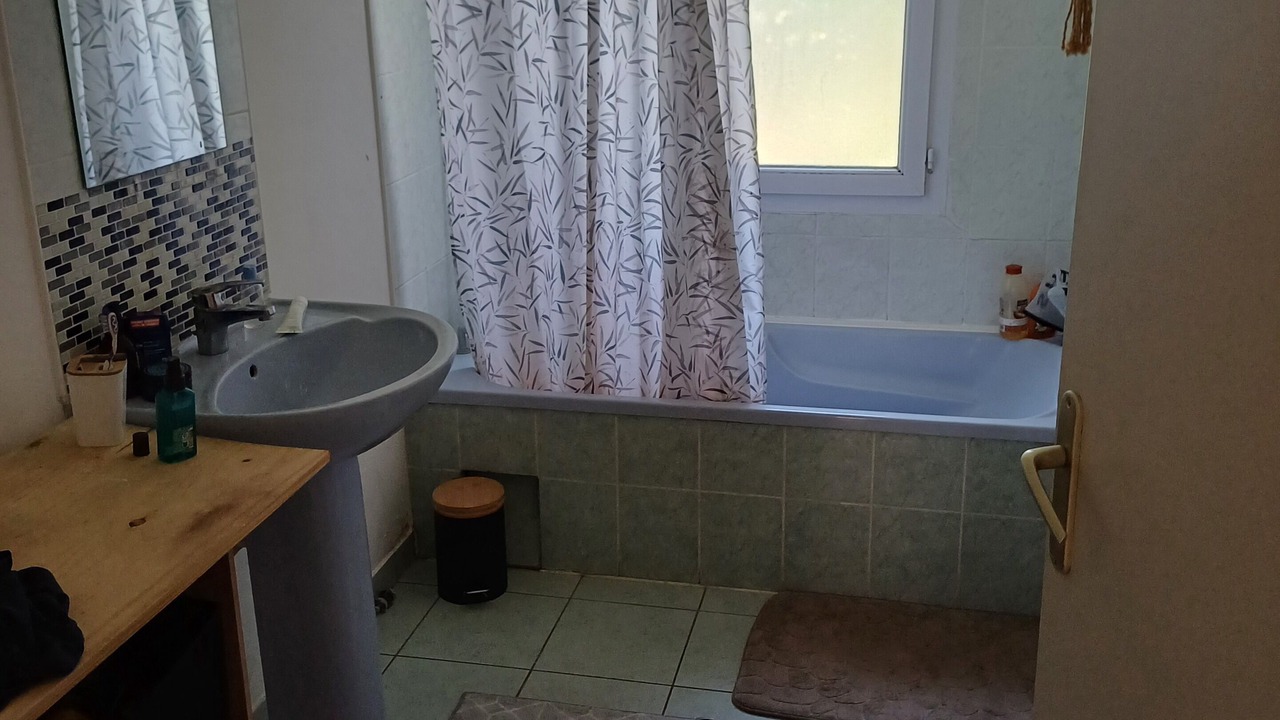 Photo of Bathroom in Aubigny