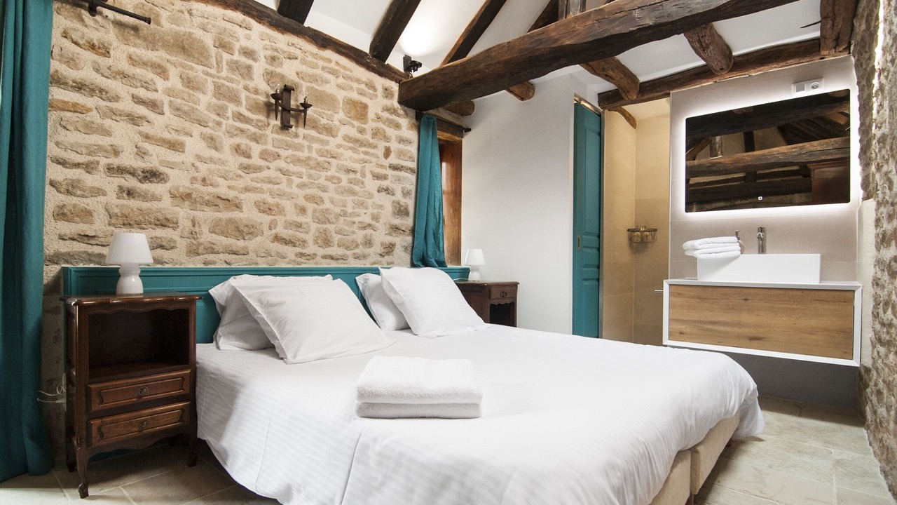 Photo of Bedroom in Eguilly