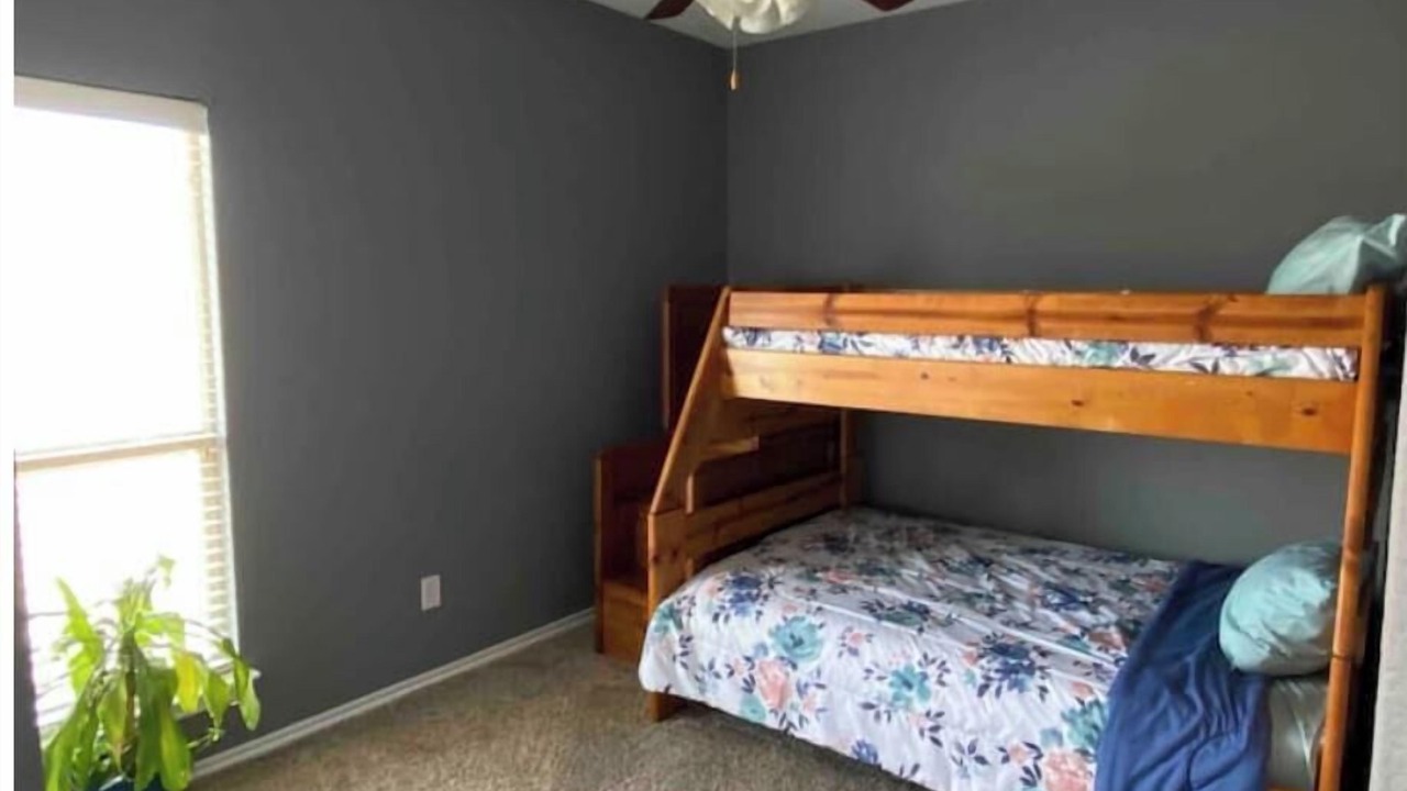 Photo of Bedroom in Midlothian