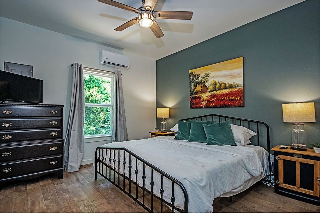 Photo of Bedroom in Nacogdoches