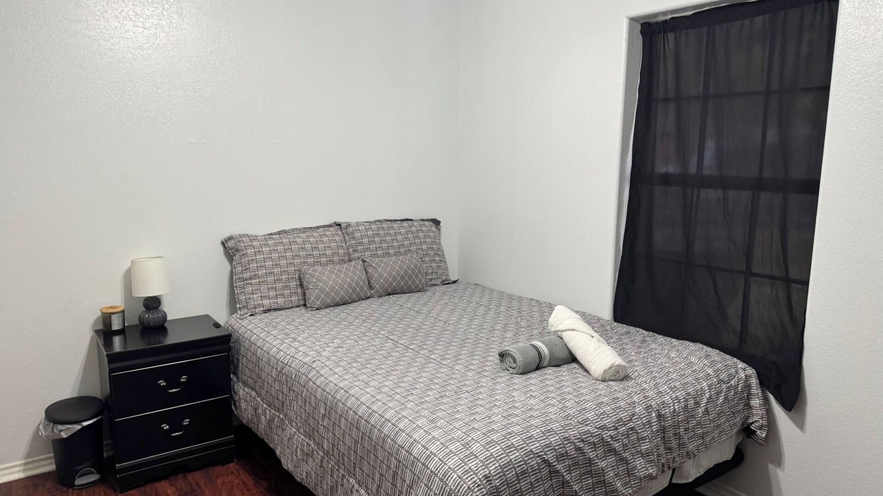 Photo of Bedroom in Brownsville