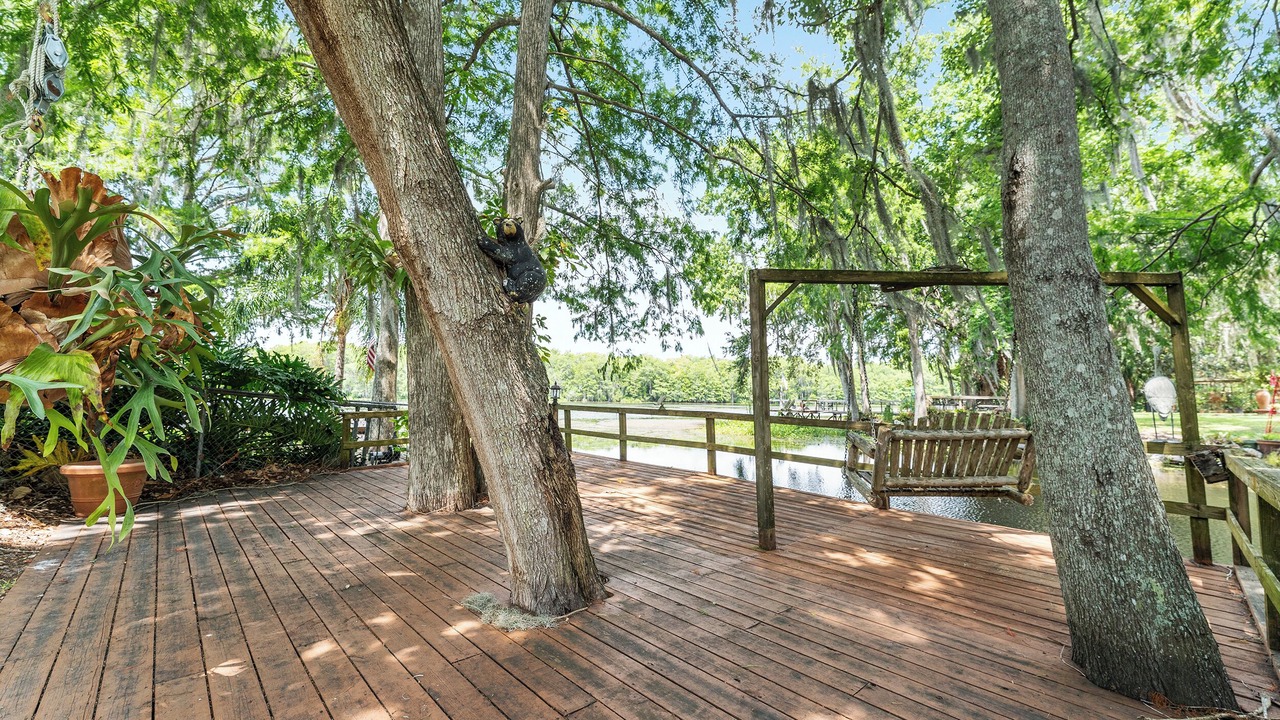 Photo of Outdoor in Lake Panasoffkee