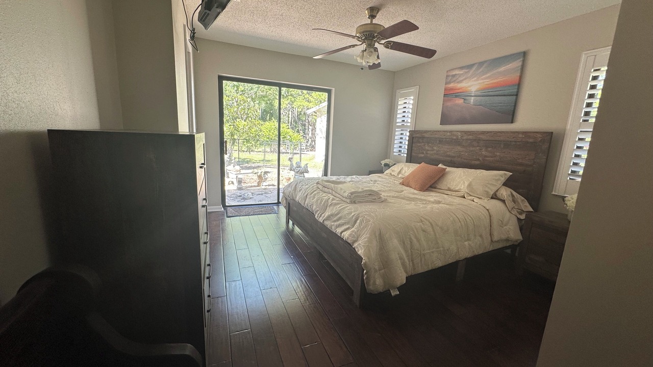 Photo of Bedroom in Lake Panasoffkee