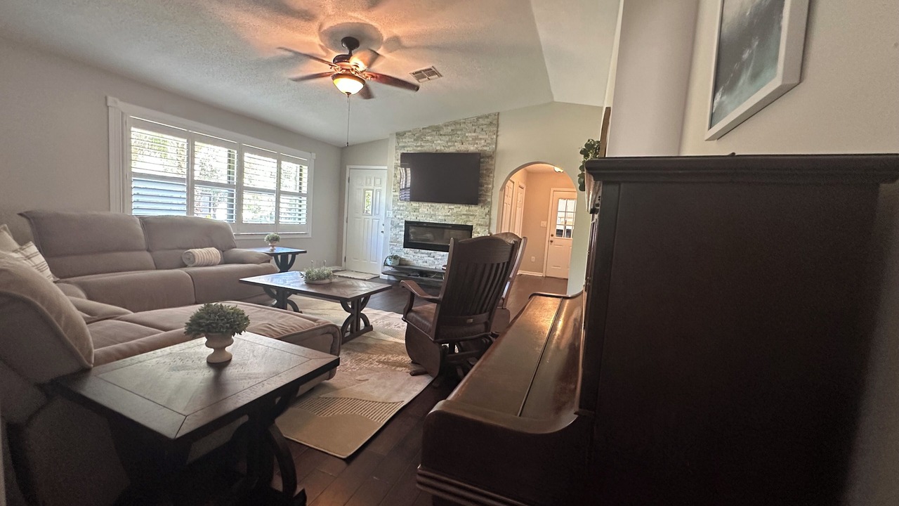 Photo of Livingroom in Lake Panasoffkee
