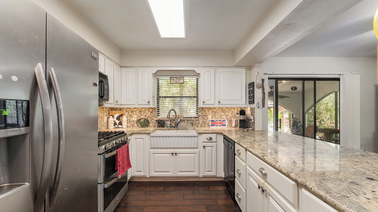 Photo of Kitchen in Lake Panasoffkee