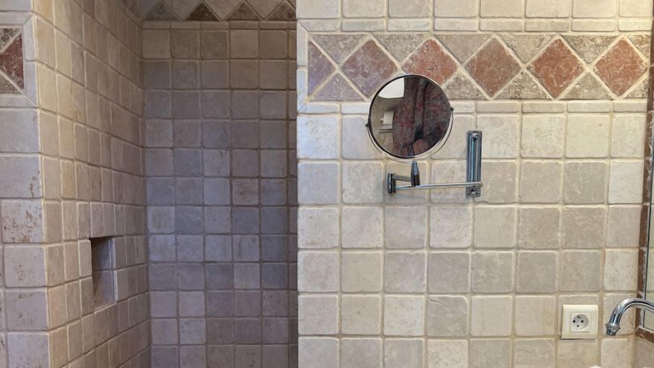 Photo of Bathroom in Le Rouret