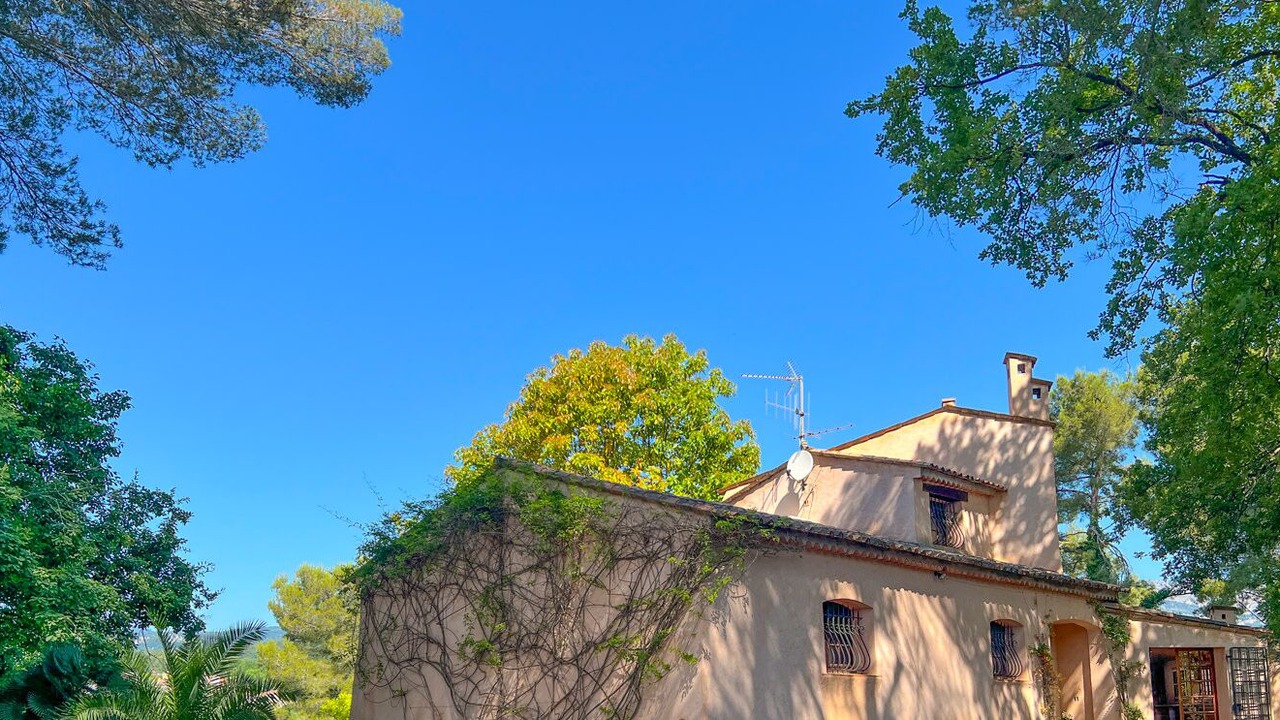 Photo of Outdoor in Le Rouret