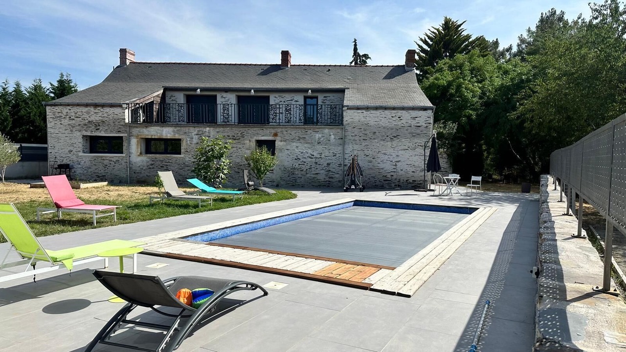Photo of Patio Balcony in Les Ponts-de-Ce