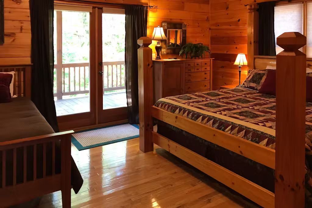 Photo of Bedroom in Necowa Cove