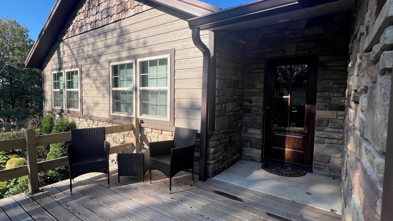 Photo of Patio Balcony in Jasper