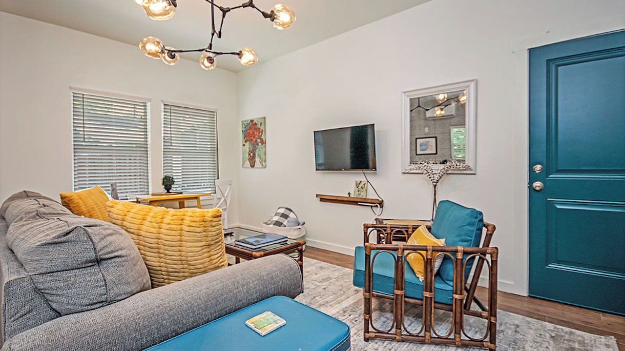Photo of Livingroom in Nacogdoches