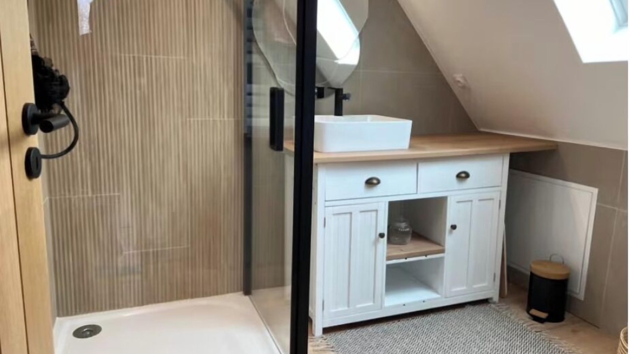 Photo of Bathroom in Aucun
