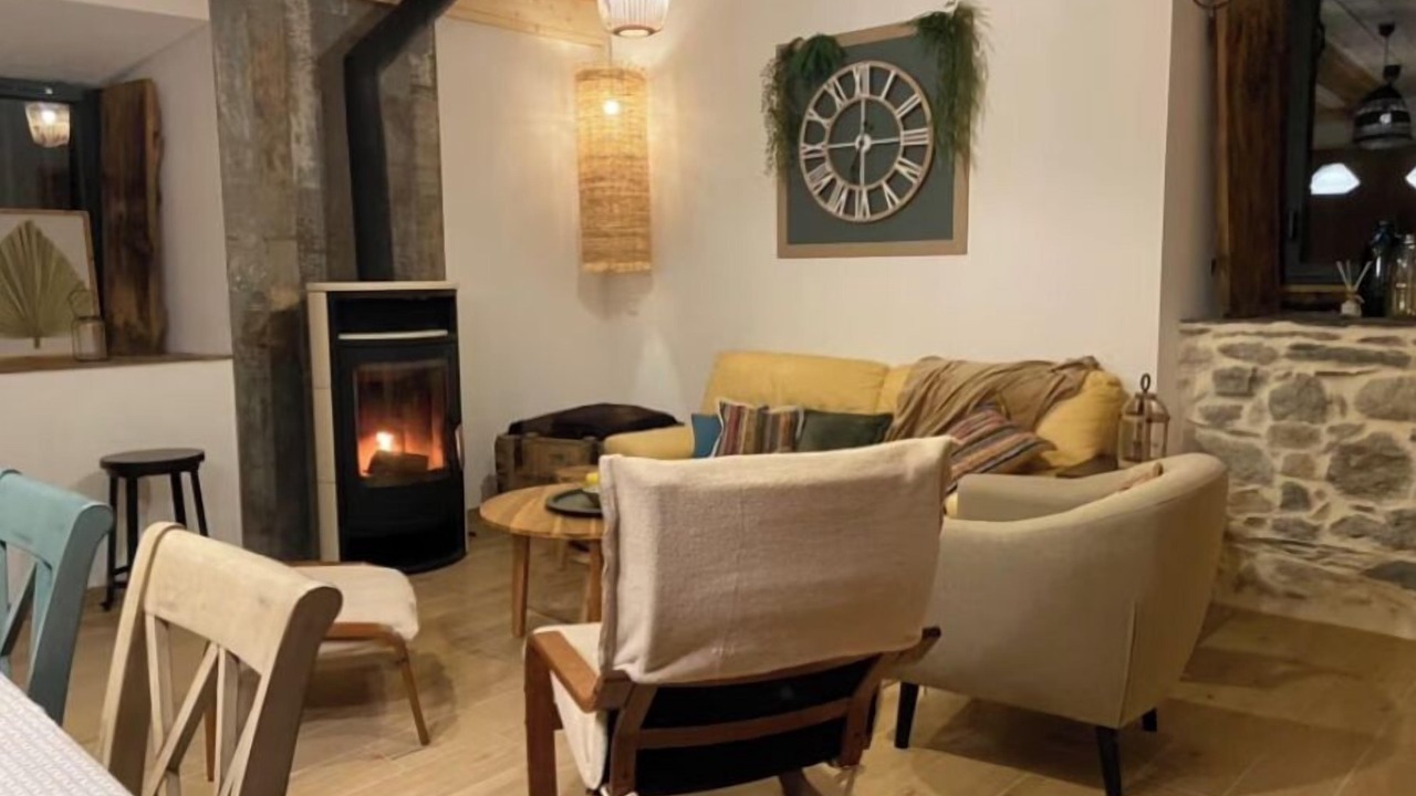 Photo of Livingroom in Aucun