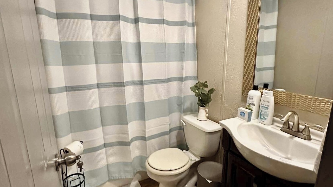 Photo of Bathroom in Omega