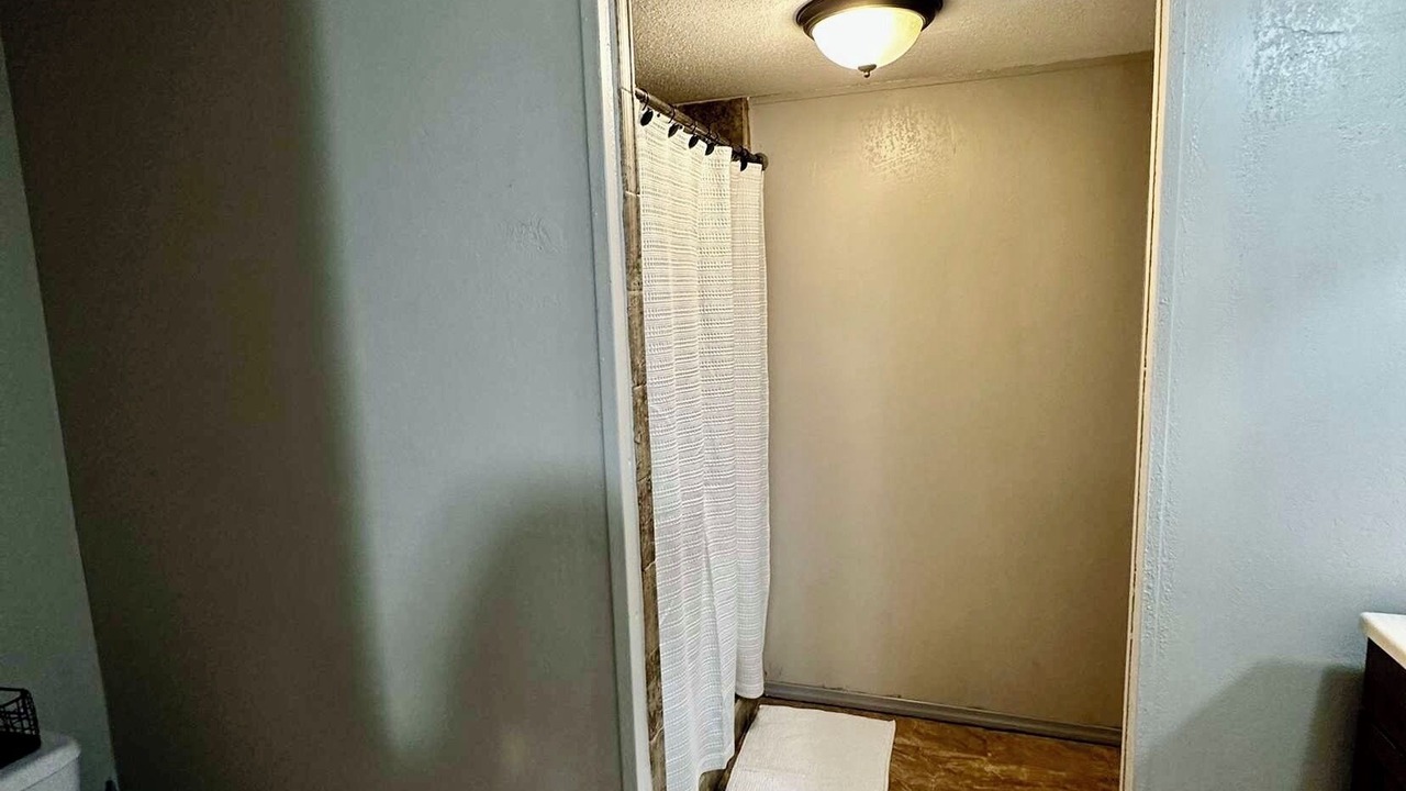 Photo of Bathroom in Omega