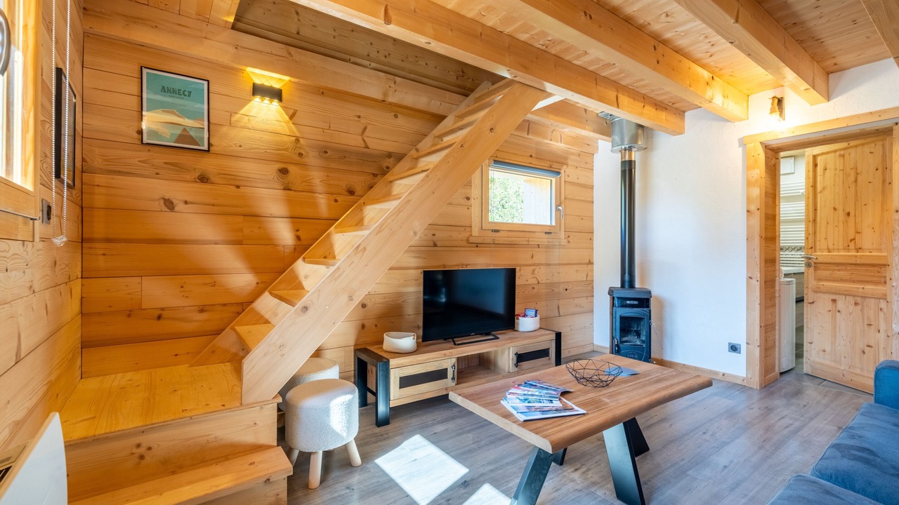 Photo of Livingroom in Thones