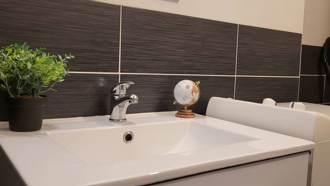 Photo of Bathroom in Saint-Lo
