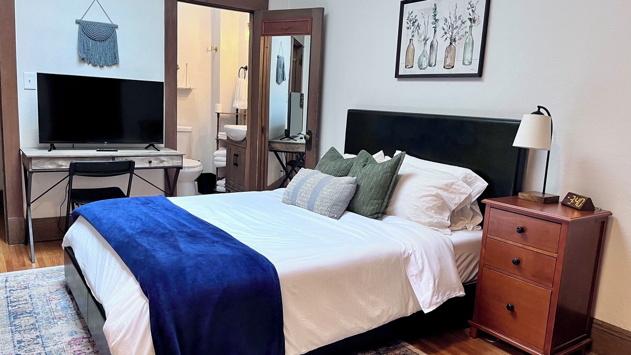 Photo of Bedroom in Kirksville