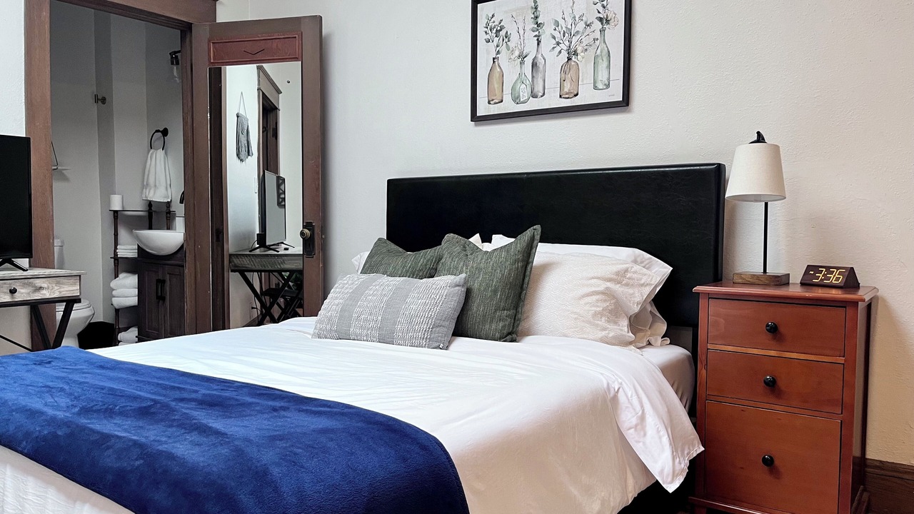 Photo of Bedroom in Kirksville