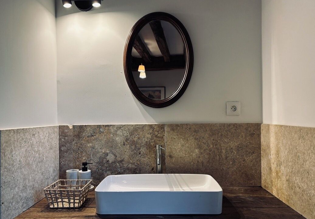 Photo of Bathroom in Thury