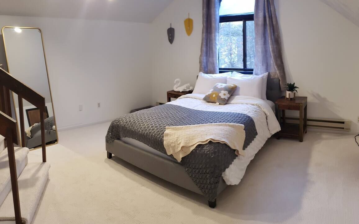 Photo of Bedroom in Long Pond