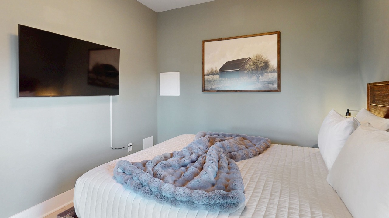 Photo of Bedroom in Ridgeline Vistas