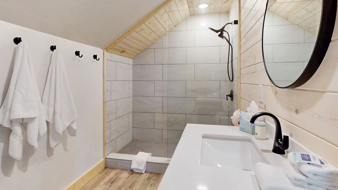 Photo of Bathroom in Ridgeline Vistas