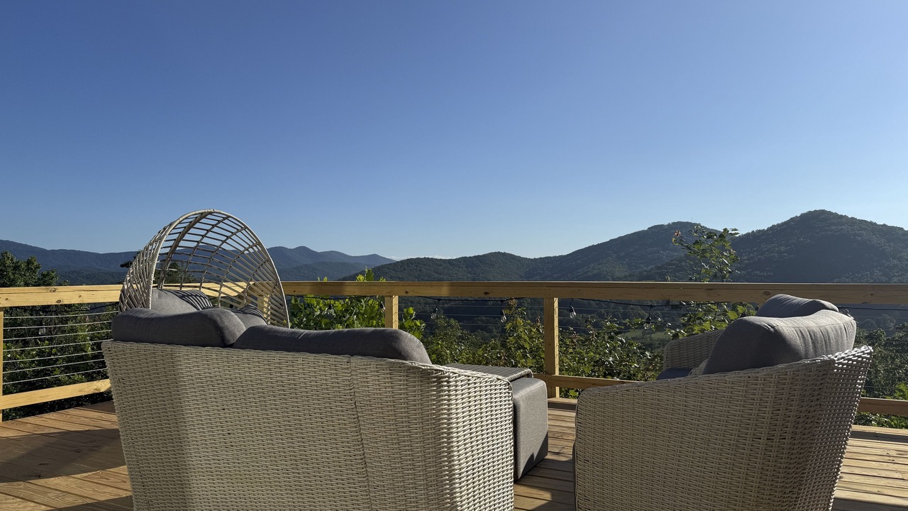 Photo of Patio Balcony in Ridgeline Vistas