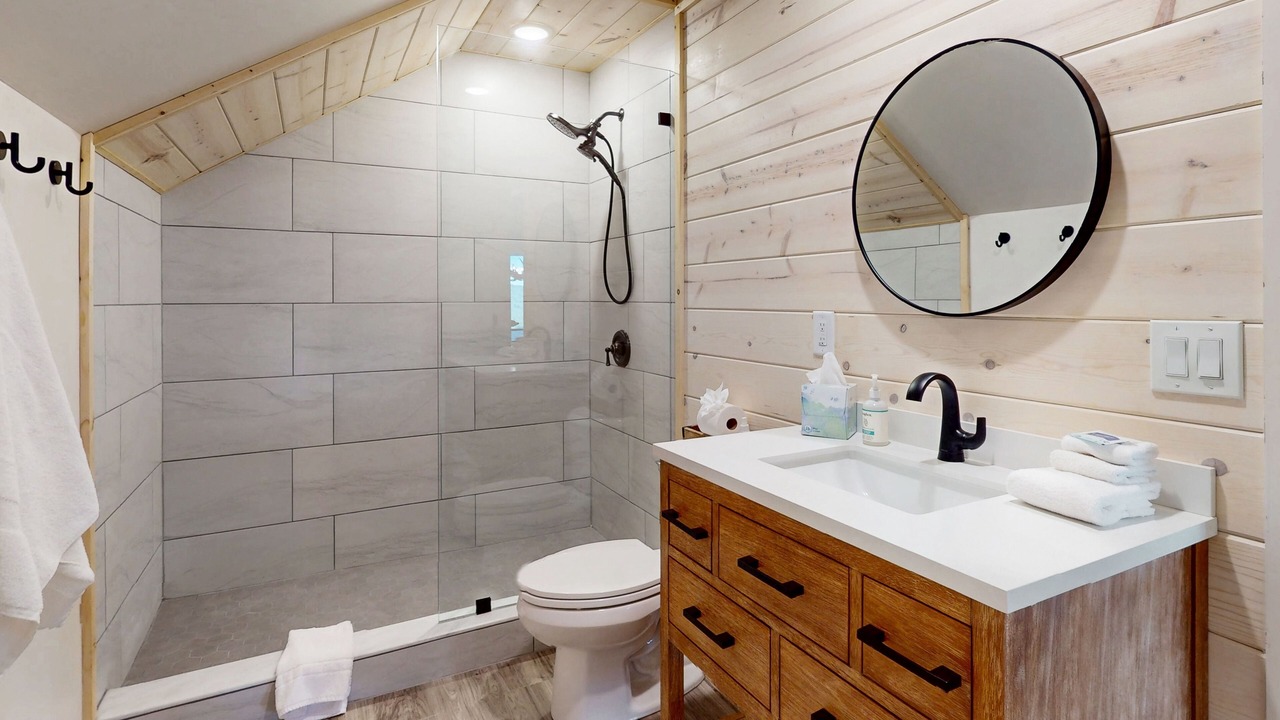 Photo of Bathroom in Ridgeline Vistas