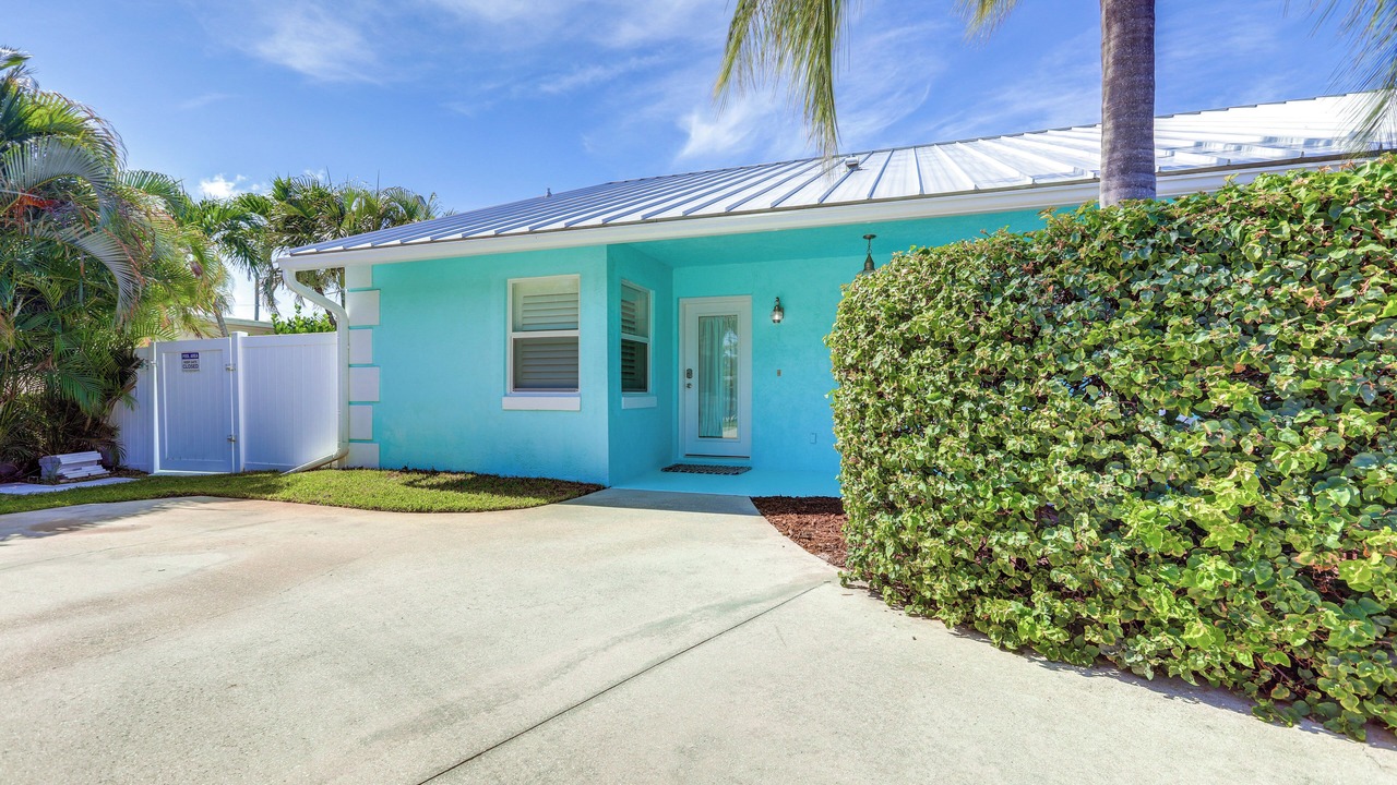 Photo of Outdoor in Juno Beach