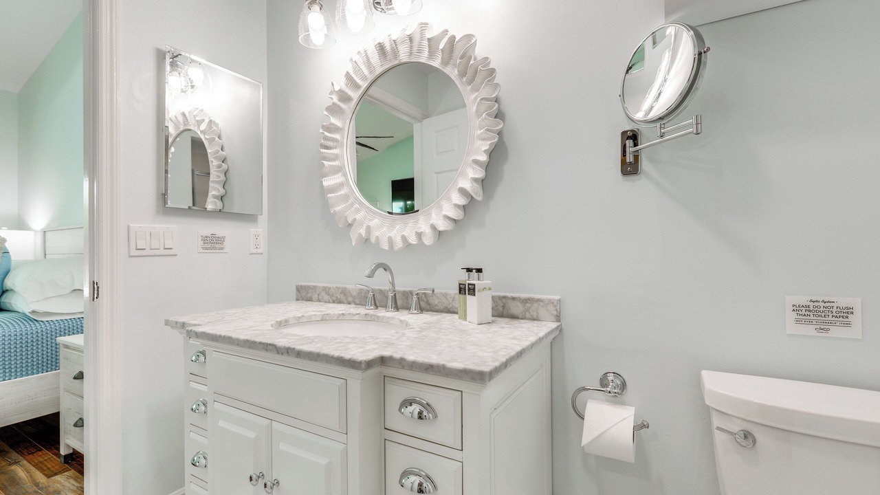 Photo of Bathroom in Juno Beach