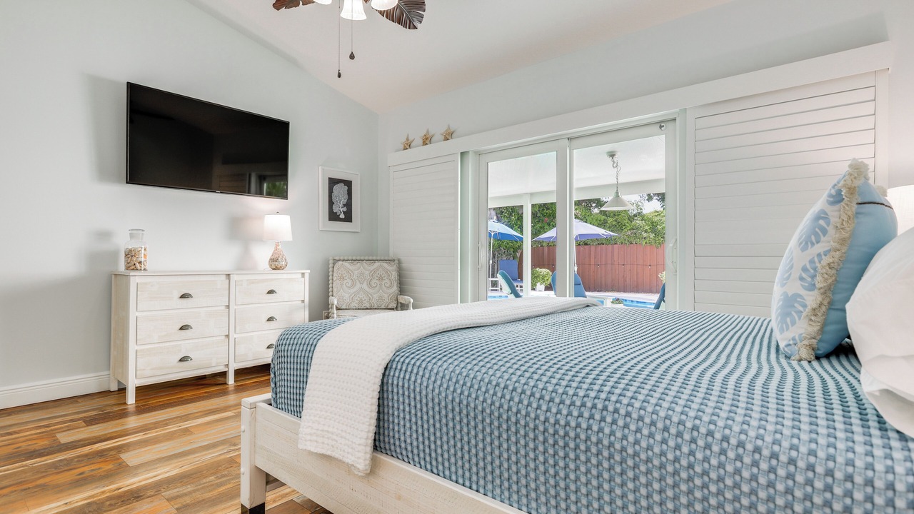 Photo of Bedroom in Juno Beach