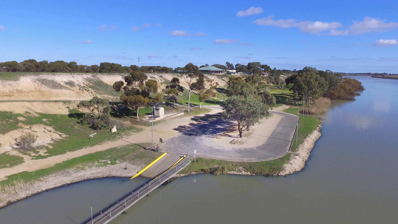 Photo of Outdoor in Seymour