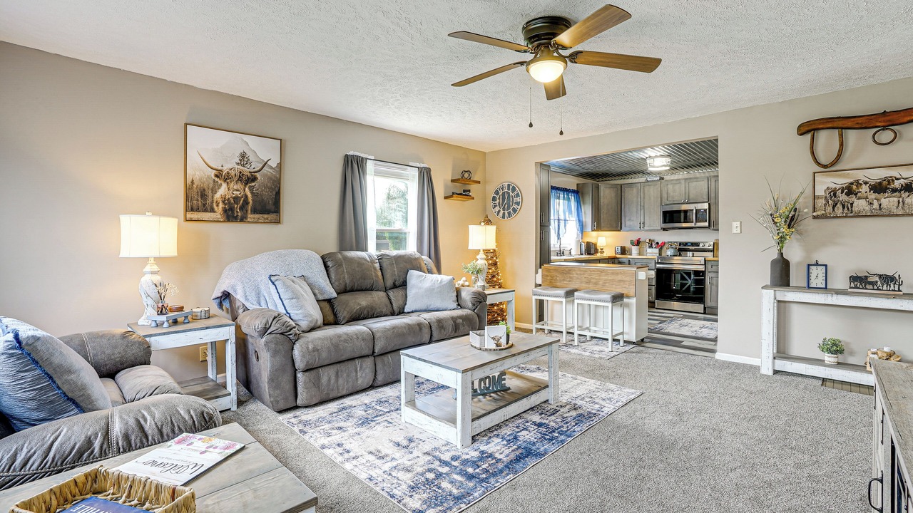 Photo of Livingroom in Paoli