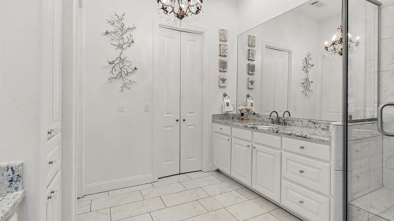 Photo of Bathroom in Star Harbor