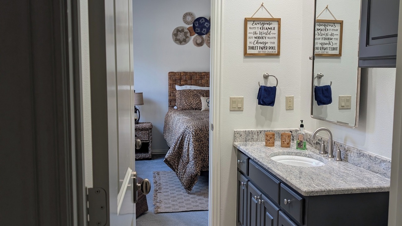 Photo of Bathroom in Star Harbor
