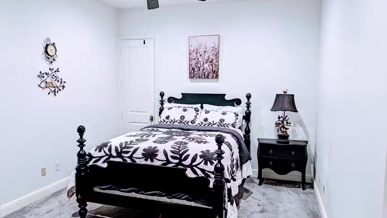 Photo of Bedroom in Star Harbor