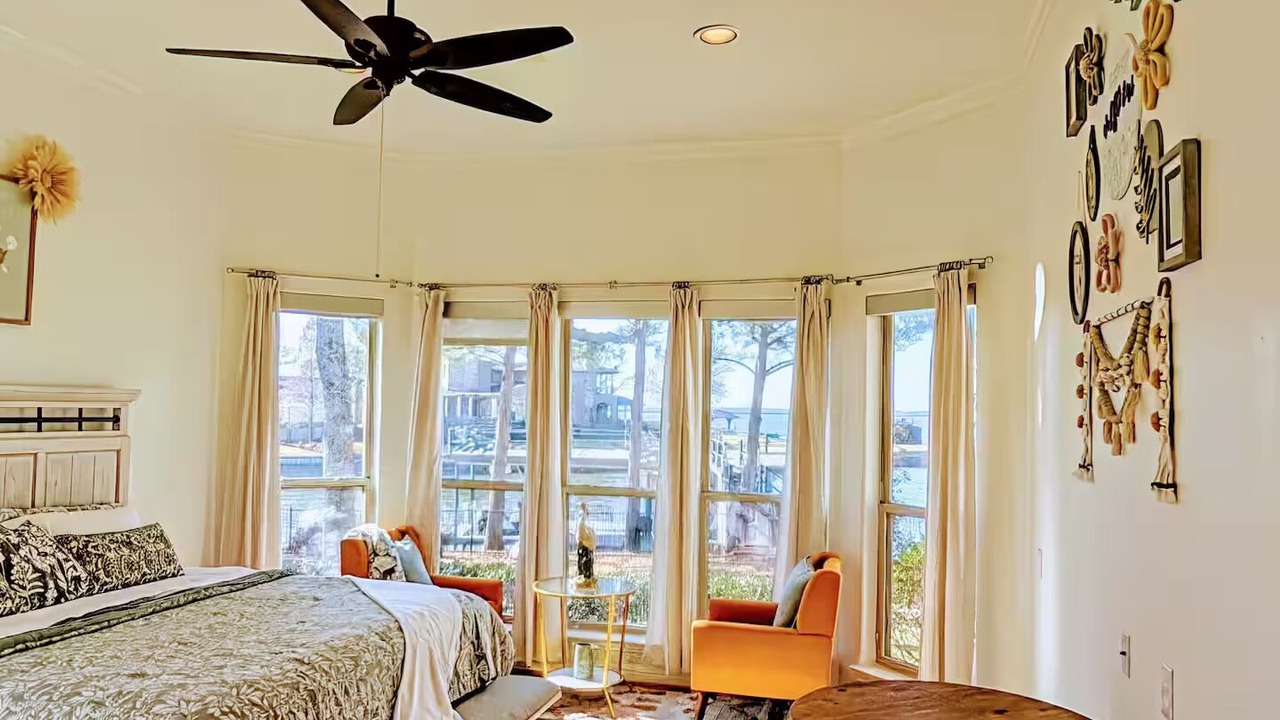 Photo of Bedroom in Star Harbor
