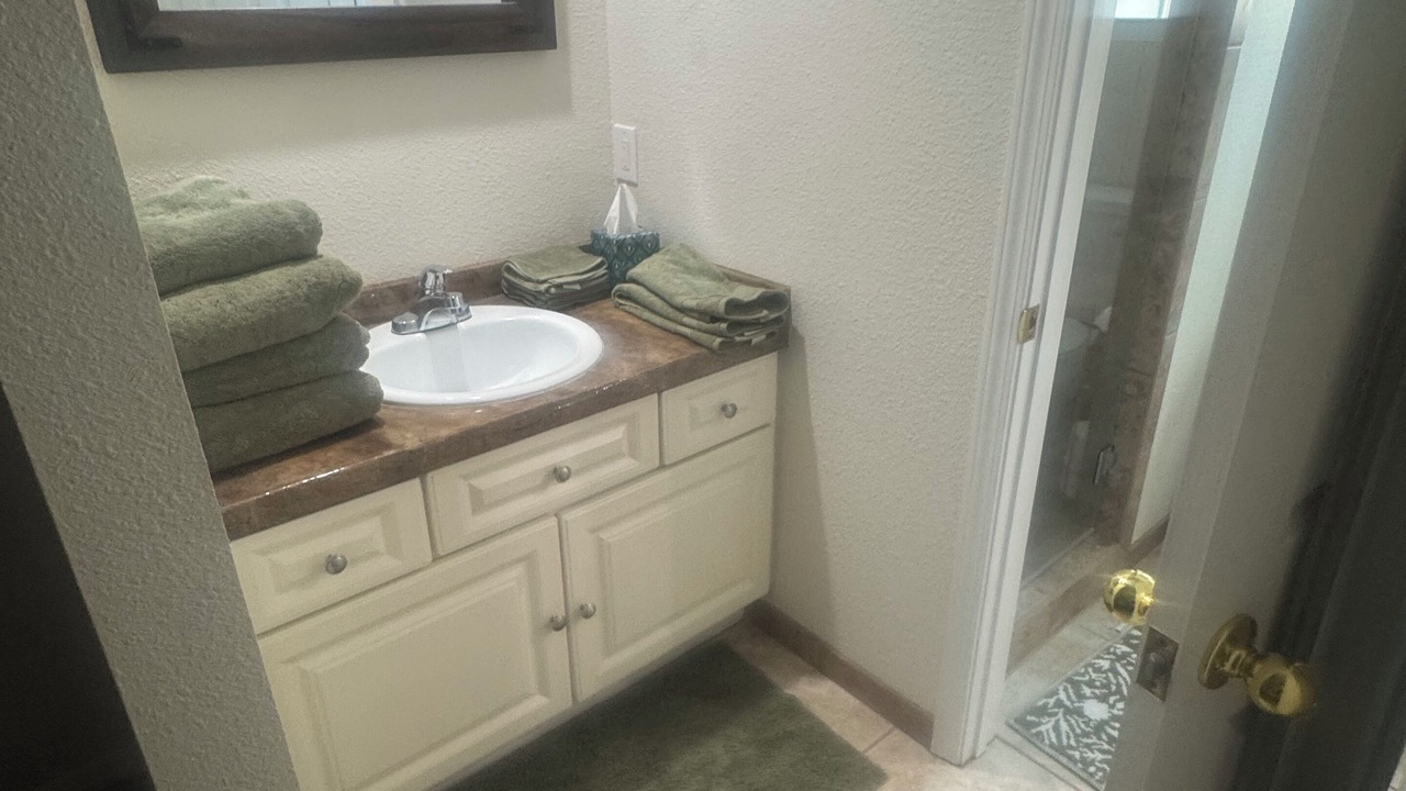 Photo of Bathroom in Alamogordo