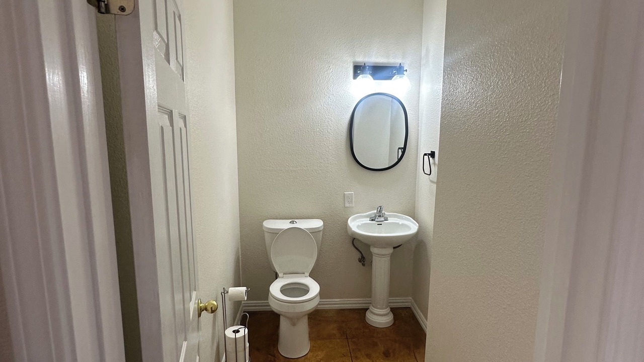 Photo of Bedroom in Alamogordo