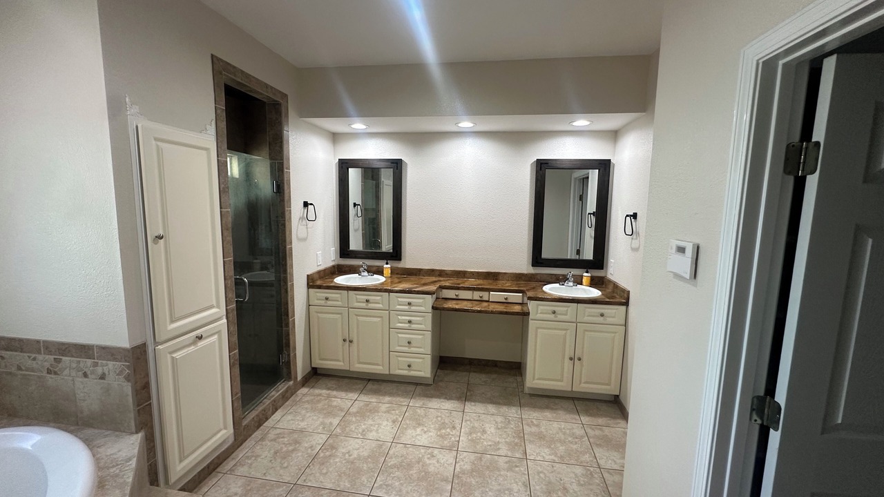 Photo of Bathroom in Alamogordo