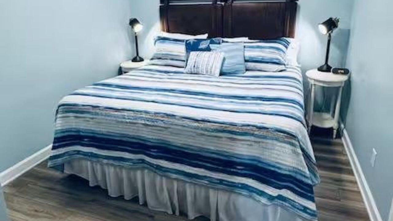 Photo of Bedroom in Smith Mountain Lake