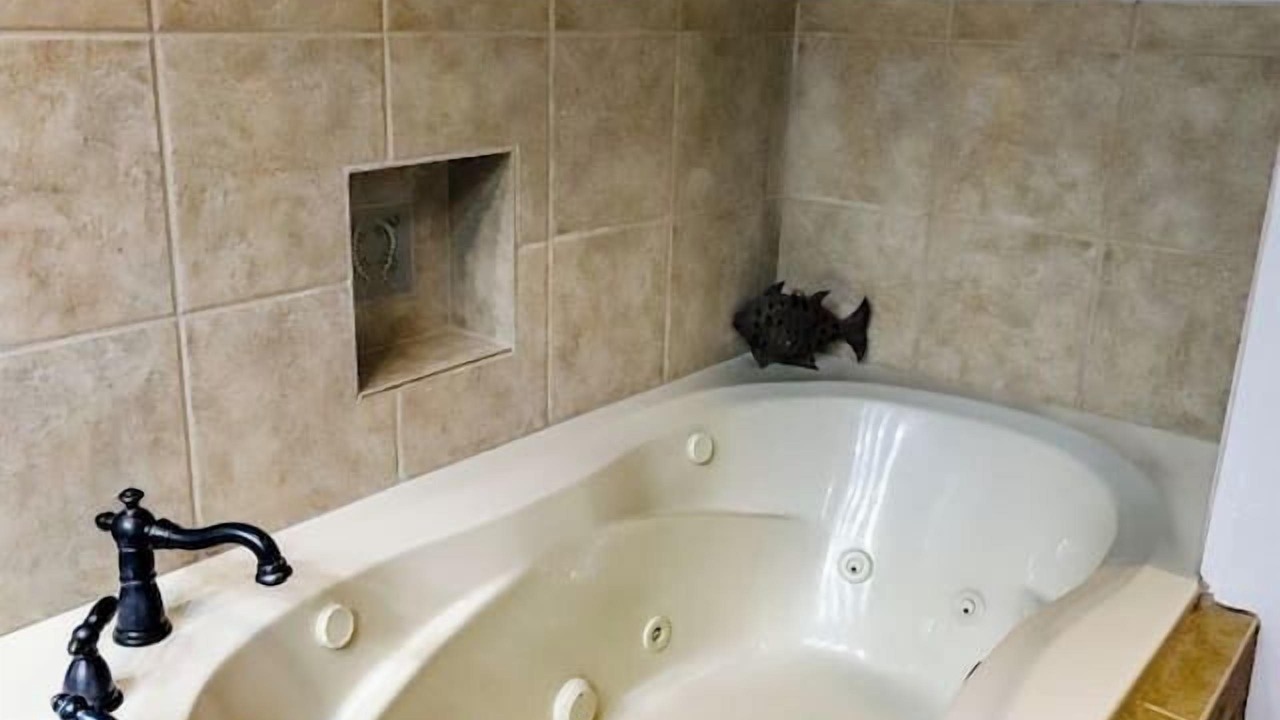Photo of Bathroom in Rogers
