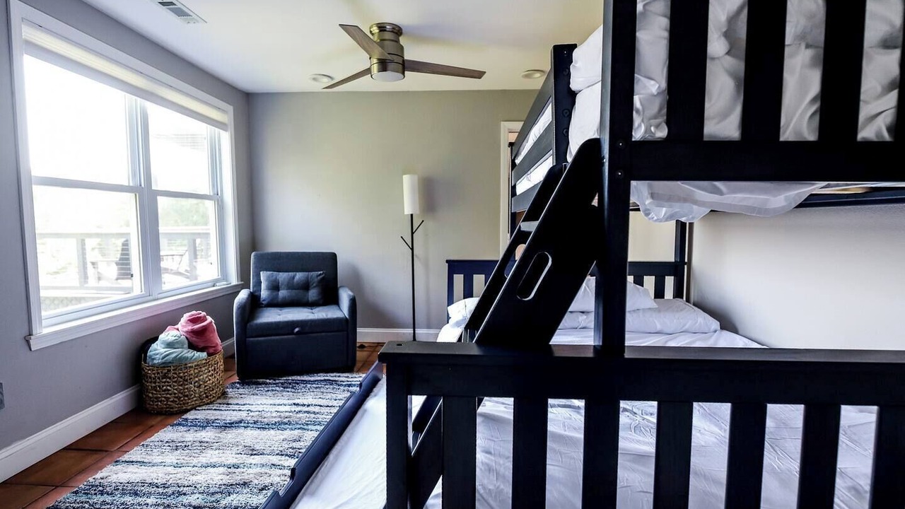 Photo of Bedroom in Rogers