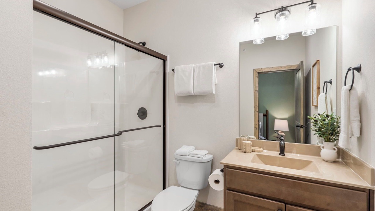 Photo of Bathroom in Branson