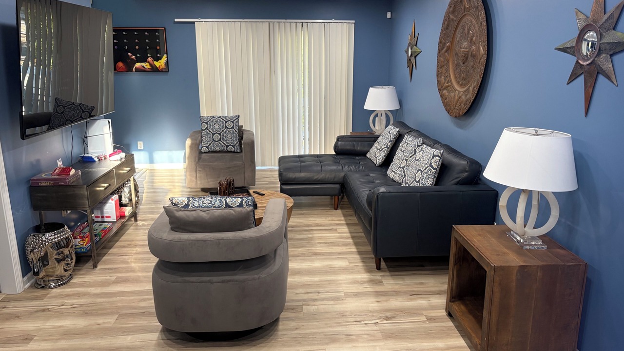 Photo of Livingroom in Miller Beach