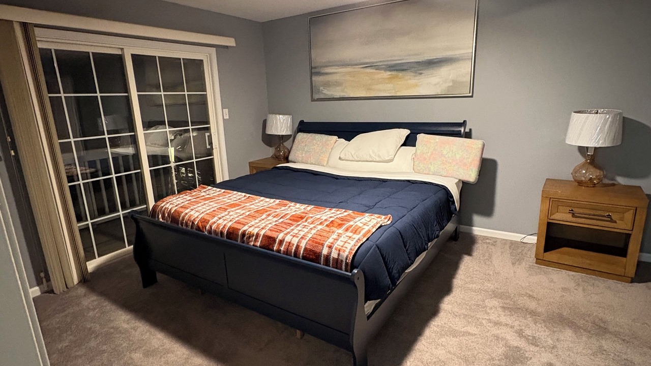 Photo of Bedroom in Miller Beach
